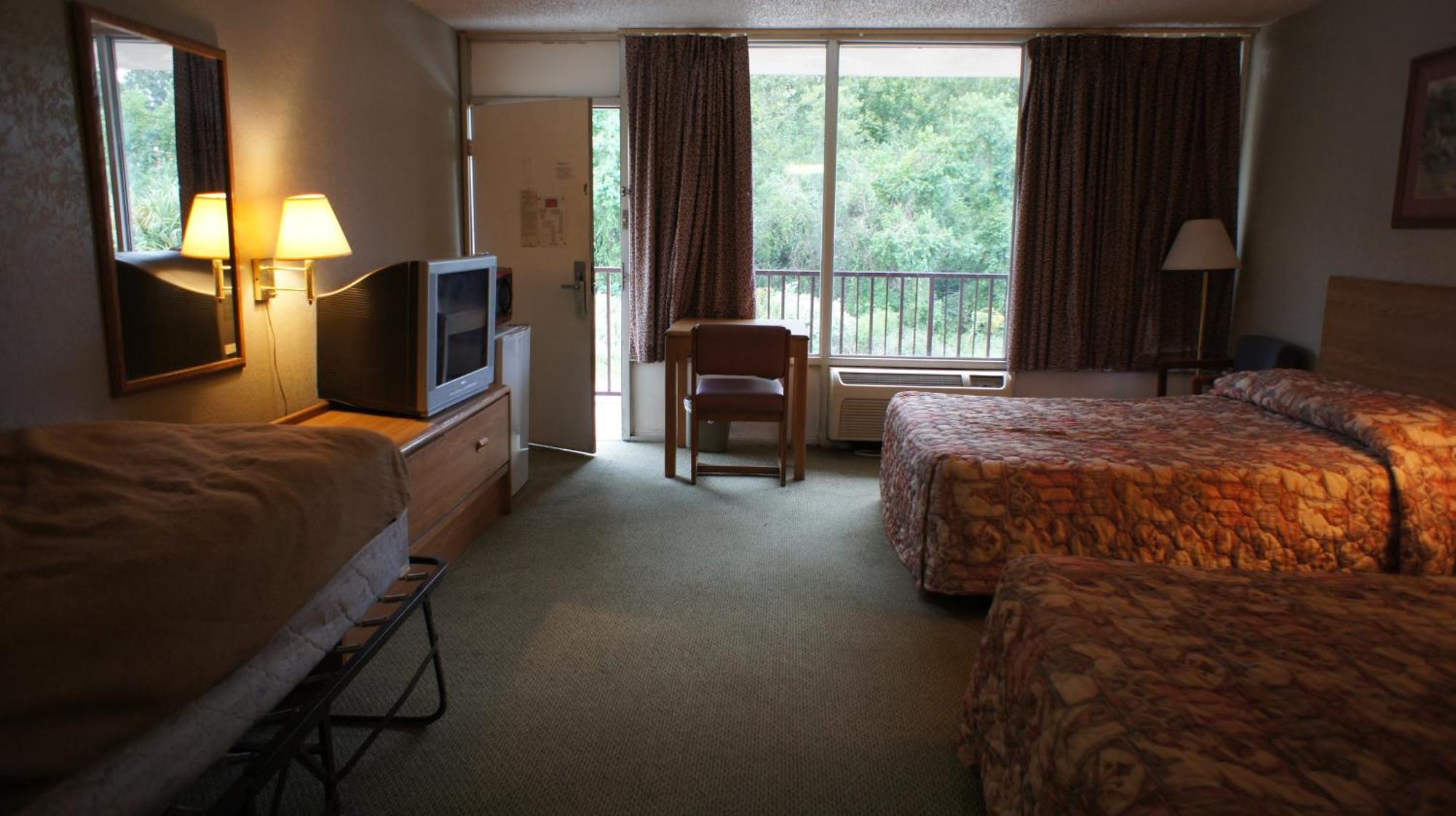 Executive Inn & Suites 橙县 客房 照片