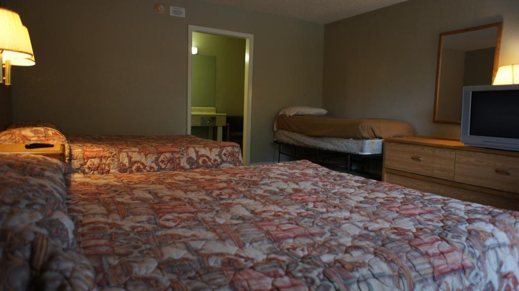 Executive Inn & Suites 橙县 客房 照片